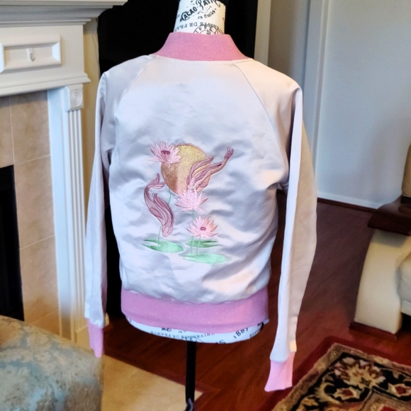 Koi Fish Jacket Small - Picture 4 of 8